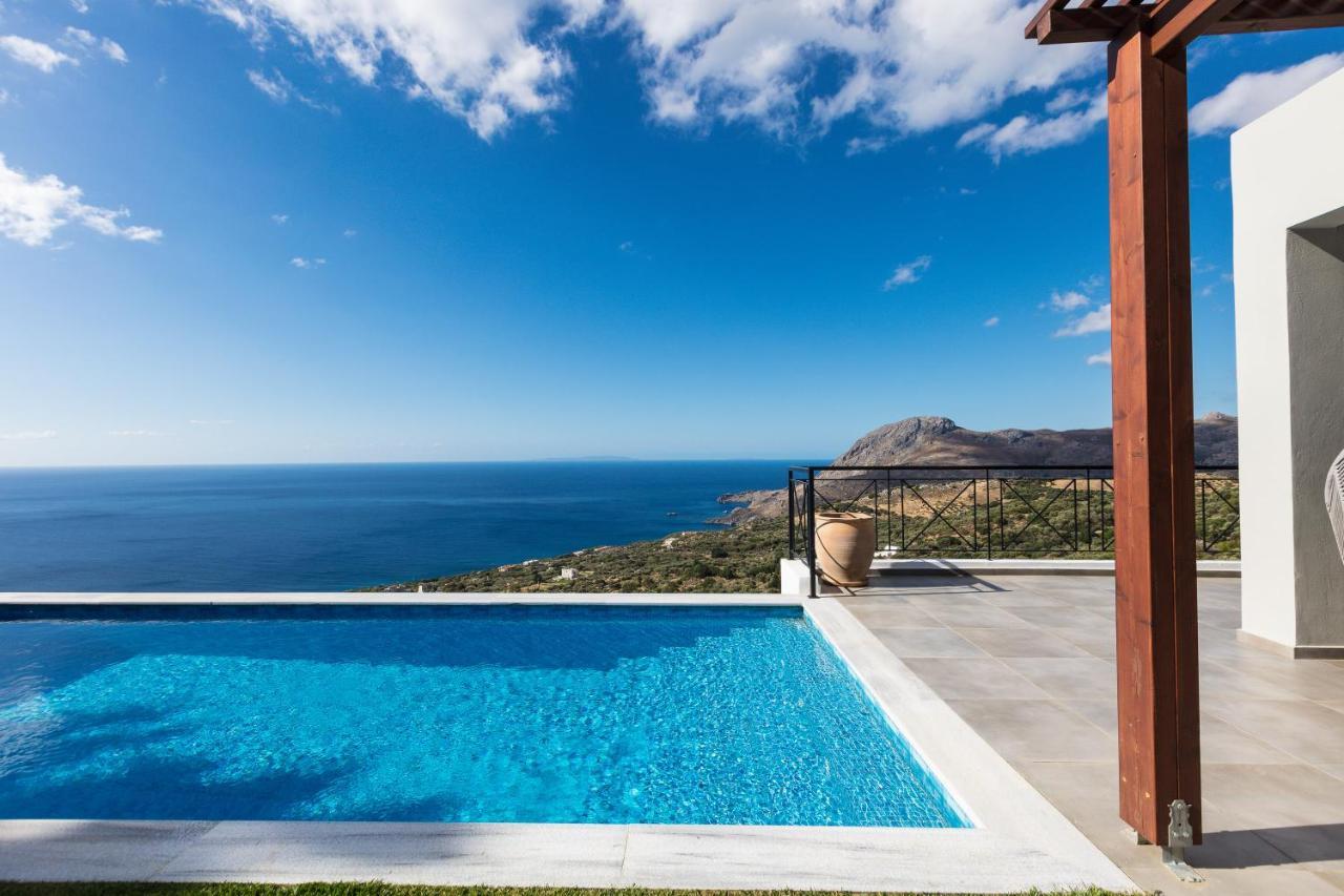 Villa Sea-Esta, Adults Only Sellia  Luaran gambar