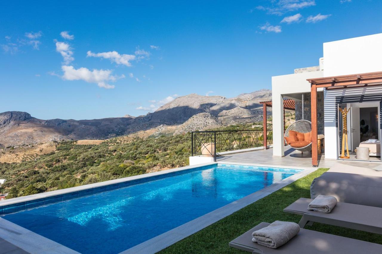 Villa Sea-Esta, Adults Only Sellia  Luaran gambar